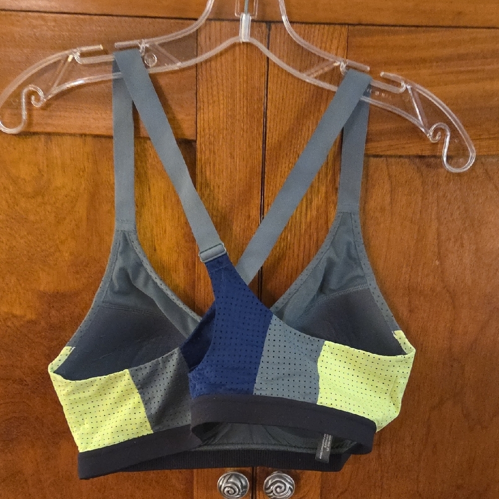 Victoria's Secret Navy and Gray Sports Bra - Picture 4 of 6